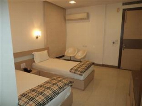 Relax Suites Hotel image 11